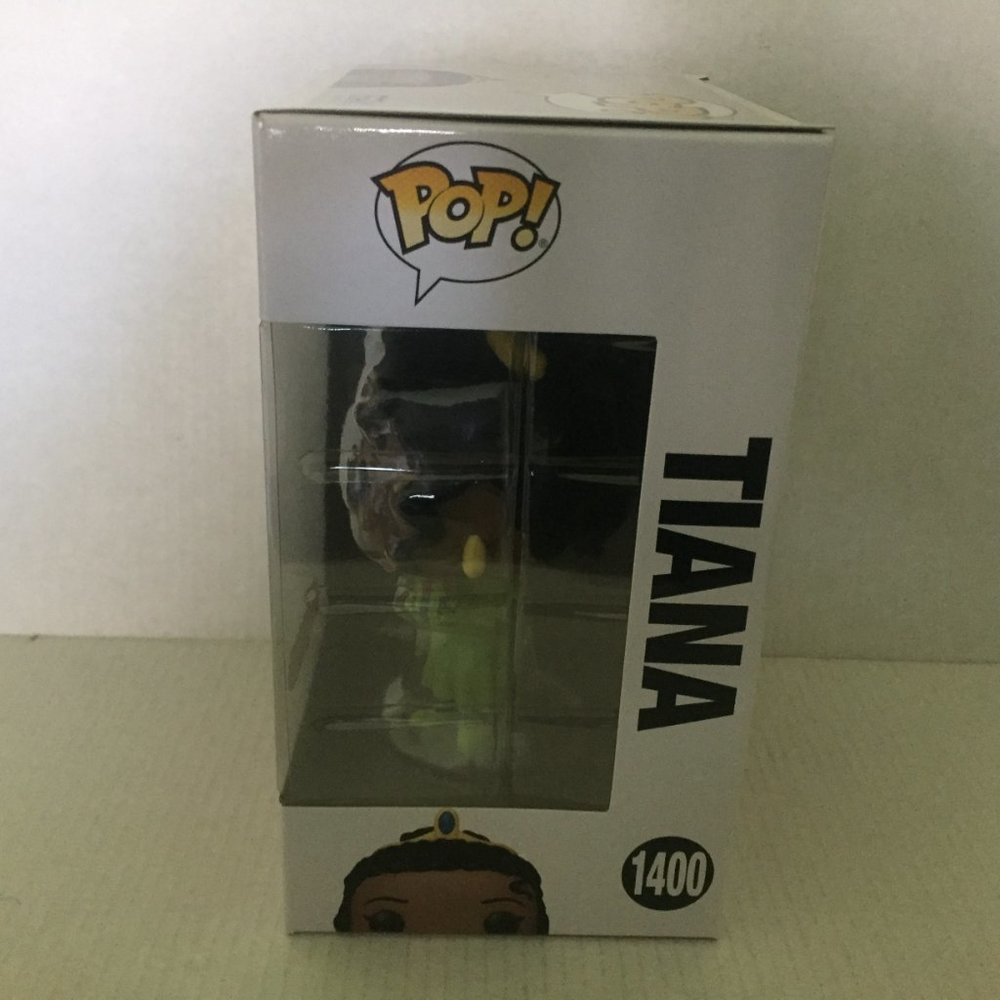 NEW Disney 100 Retro Tiana Funko Pop Figure #1400 - Picture 5 of 8